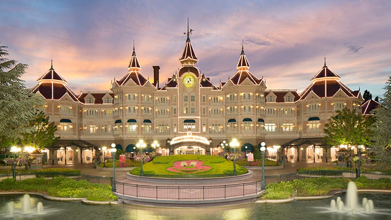 disneyland-hotel
