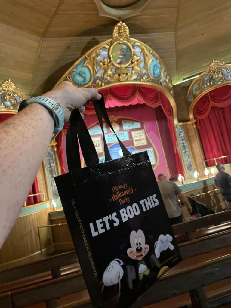 trick-or-treating-magic-kingdom