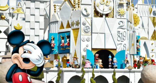 guest-grabs-its-a-small-world-track