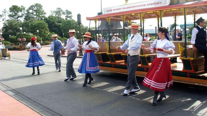 main street trolley show