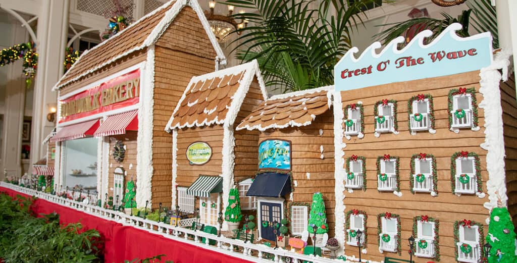 boardwalk-gingerbread-display-2015