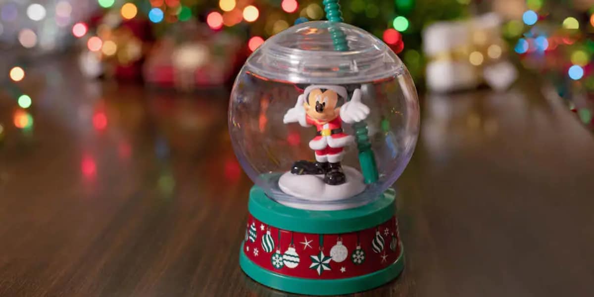 mickey mouse snow globe sipper 