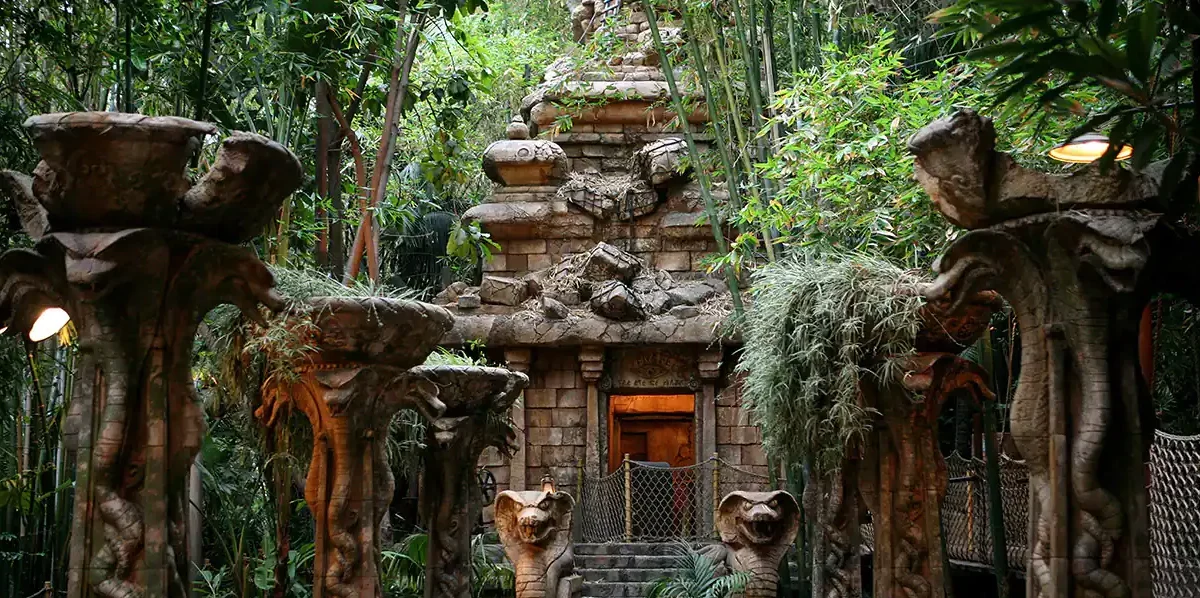 Indiana jones ride at Disneyland Park