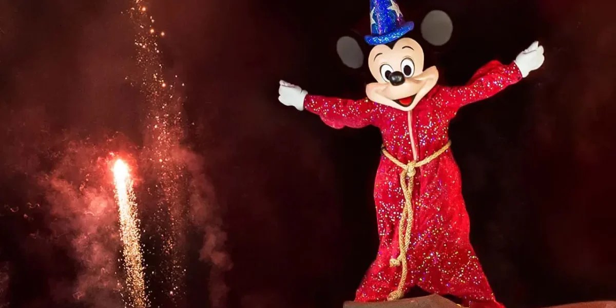 fantasmic sorcerer mickey