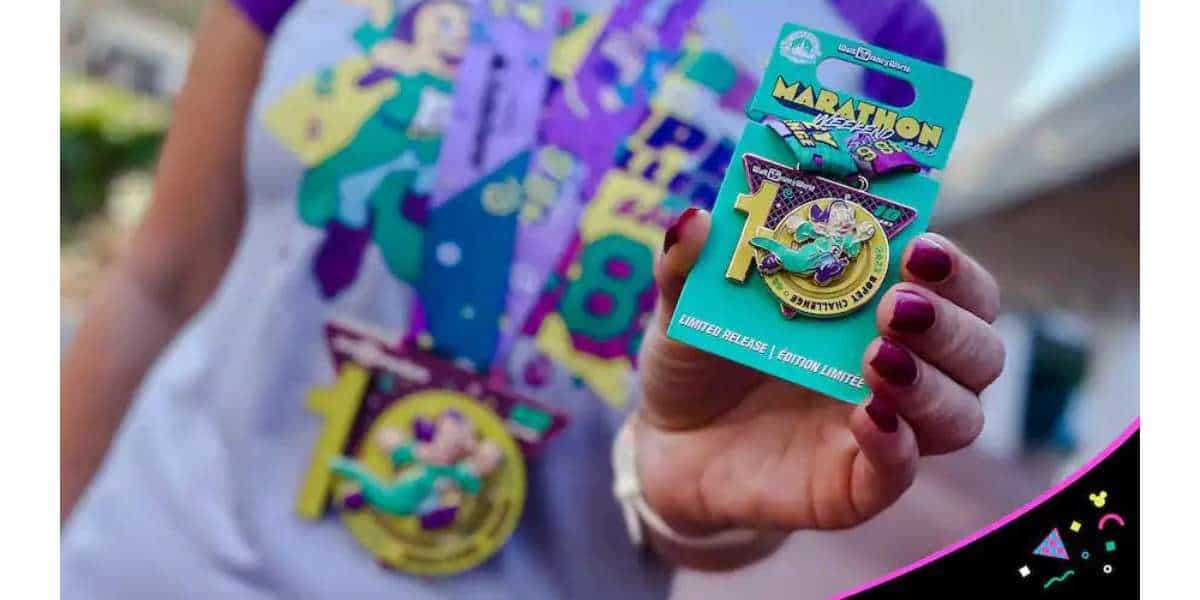 runDisney 90s merchandise (3)