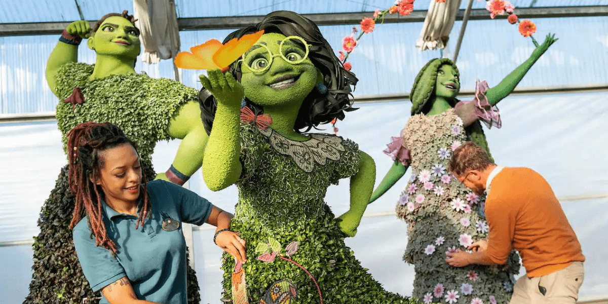 Preparations for Encanto Topiaries