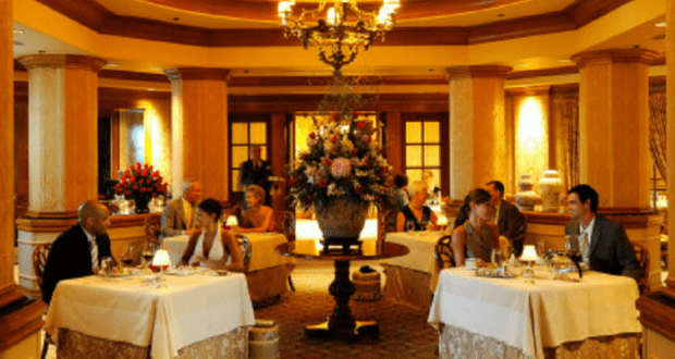 Victoria & Albert's