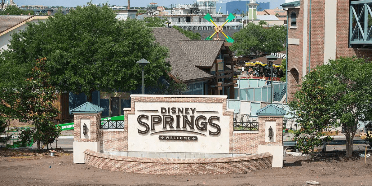 Signage for Disney Springs