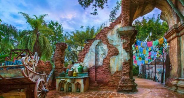 Maharajah Jungle Trek, Disney's Animal Kingdom