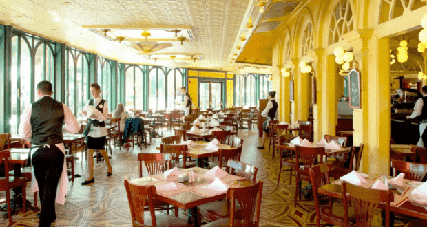 Interior at Chefs de France