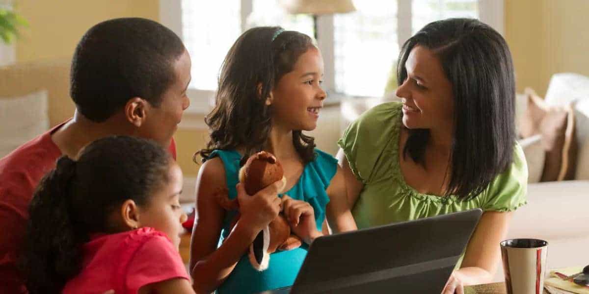 Family planning a Disney Vacation