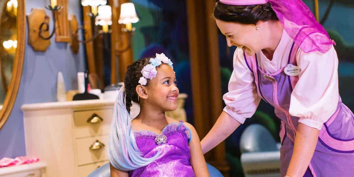 Girl at bibbidi bobbidi boutique