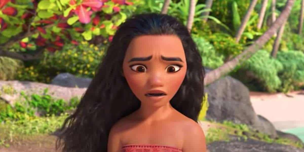 Moana looking sad/defeated