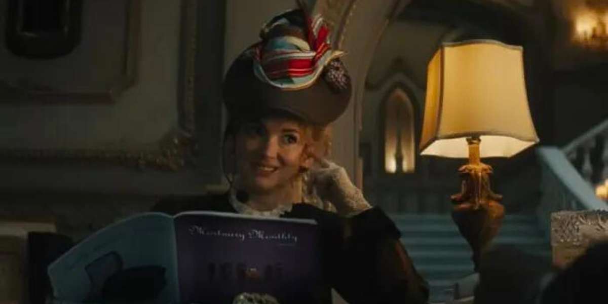 Winona Ryder in Haunted Mansion movie