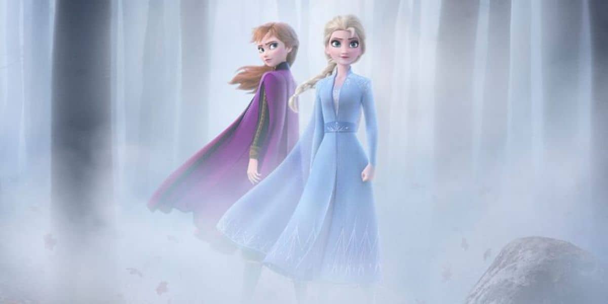 Anna and Elsa from Frozen