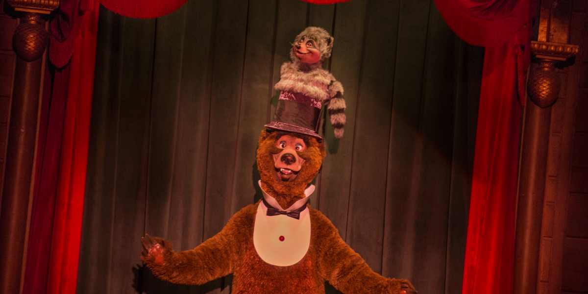 Bears at Country Bear Jamboree