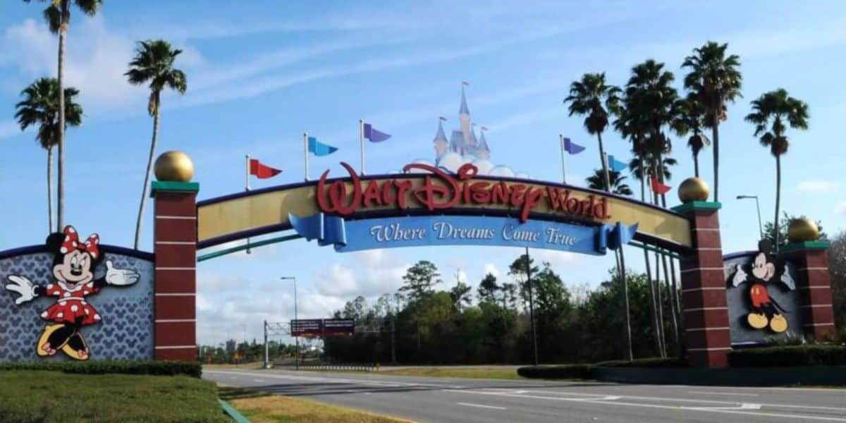 Disney world gate