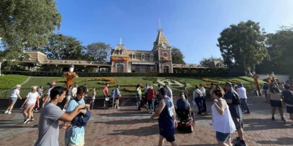 Disneyland Attractions