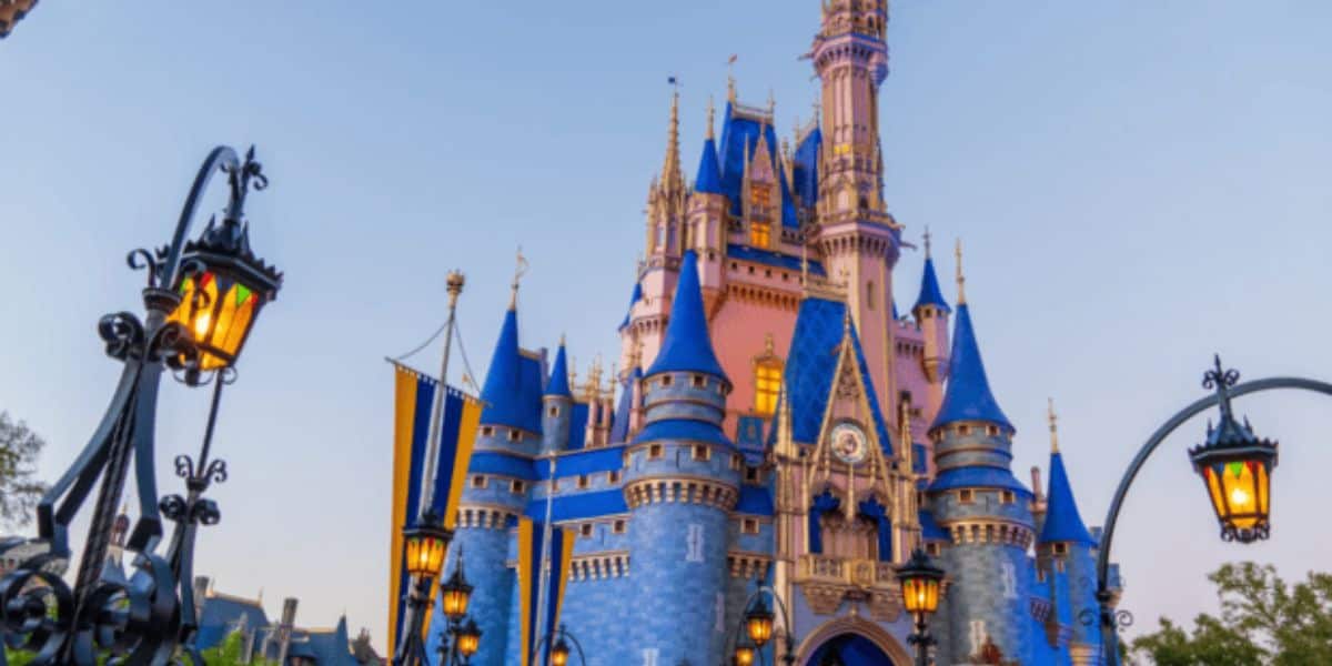 Magic Kingdom Cinderella Castle Unsplash Greg Park