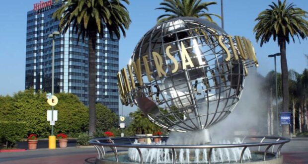 Universal Studios Hollywood Globe