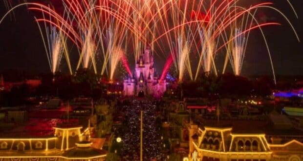 Magic Kingdom Fourth of July Fireworks resized