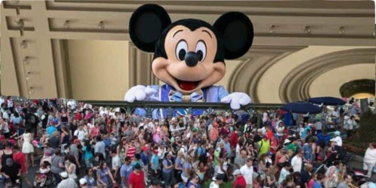 Mickey Disney Guests