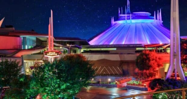 space mountain at disneyland