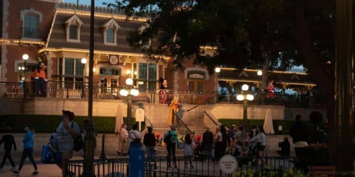 Disney Park Gate