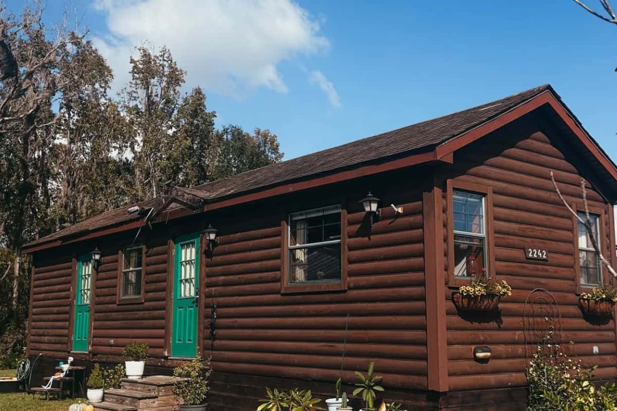 The Fort Wilderness cabin on its new lot. 