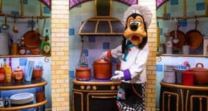 Goofy at Goofy's Kitchen