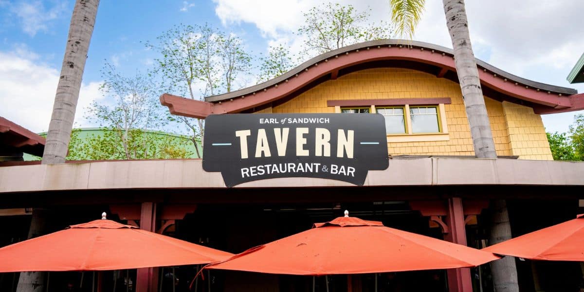 Sign for Earl of Sandwich tavern