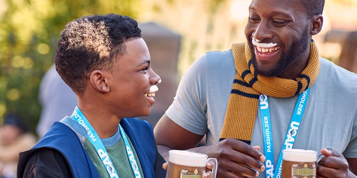 Guests drinking Butterbeer