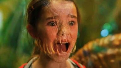 Jurassic World raptor transformation effect on a girl.