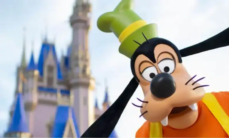 Goofy as a reimagined character in front of Cinderella Castle at Magic Kingdom.