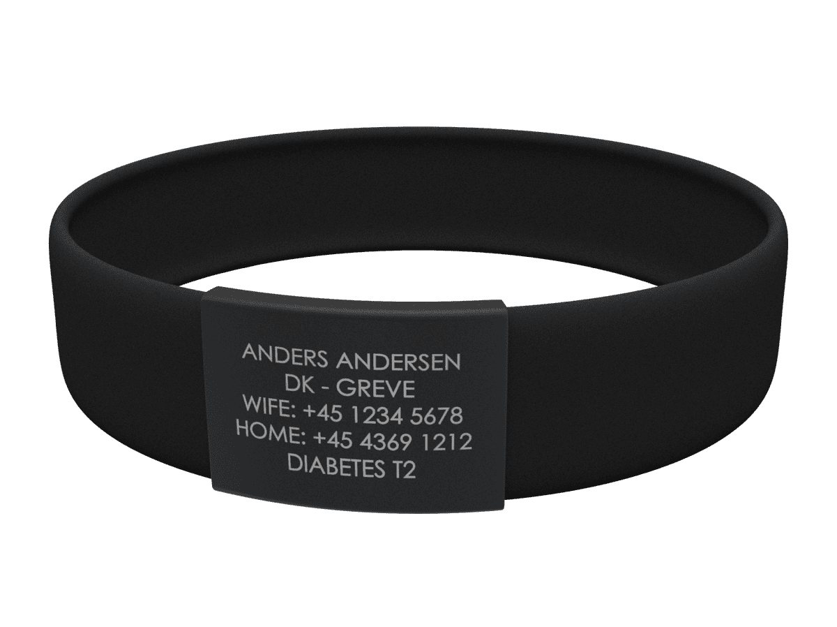 Sort medicinsk ID-armbånd med Anders Andersens kontaktoplysninger og type 2-diabetes.