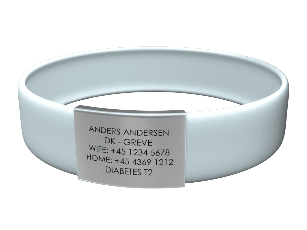 Medicinsk ID-armbånd med Anders Andersens kontaktoplysninger og indikation for diabetes type 2.