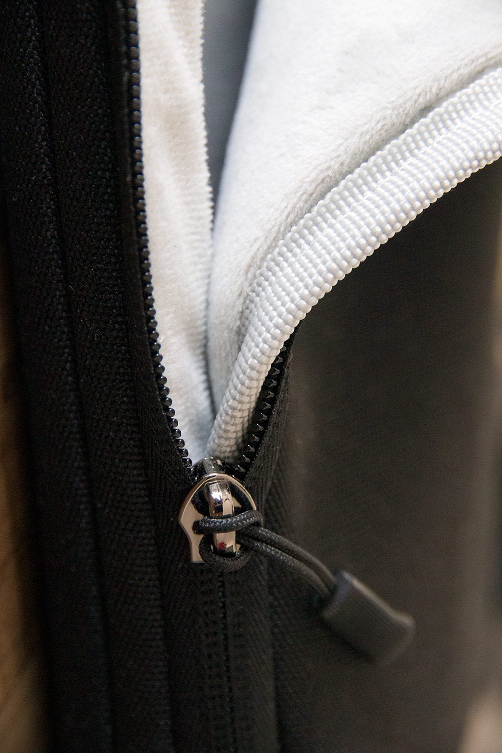 zipper and internal e1681848586976
