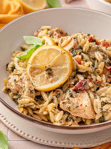 One pan chicken lemon orzo sideshot.