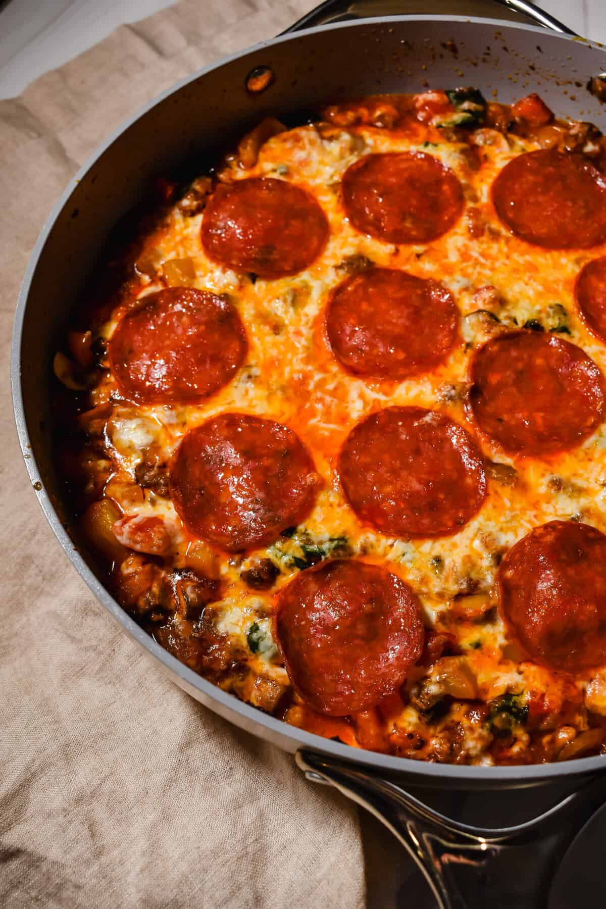 this is another close up of my healthy pizza skillet 
