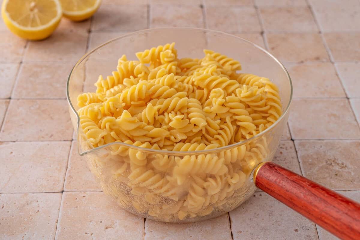 Picture of cooked pasta for step one.
