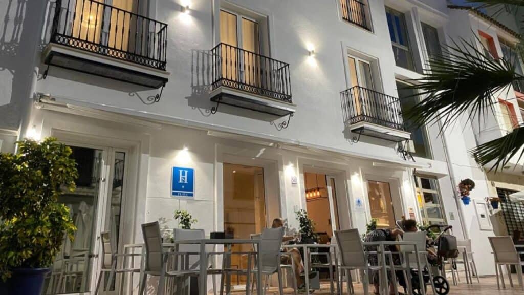 Best Rooftop Bars in Estepona