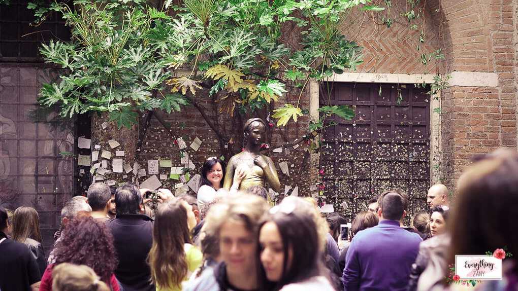 Courtyard of the House of Juliet in Verona