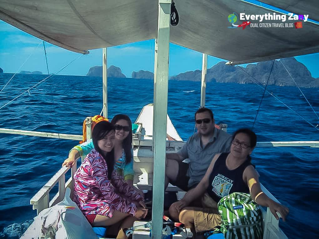 Island hopping in El Nido tour A