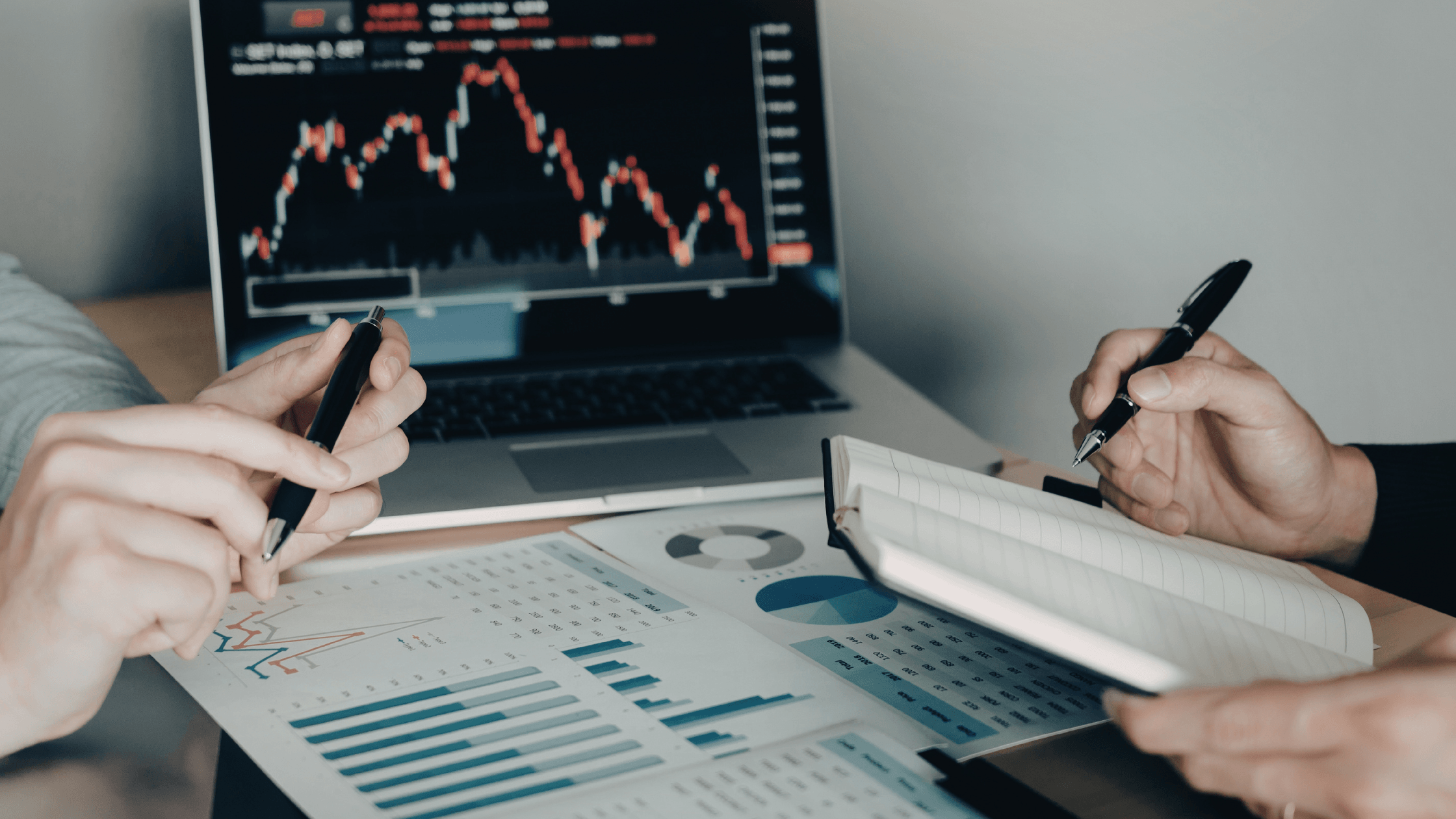 Three Professional Business Valuation Methods: Asset, Market, and Income Approaches Compared