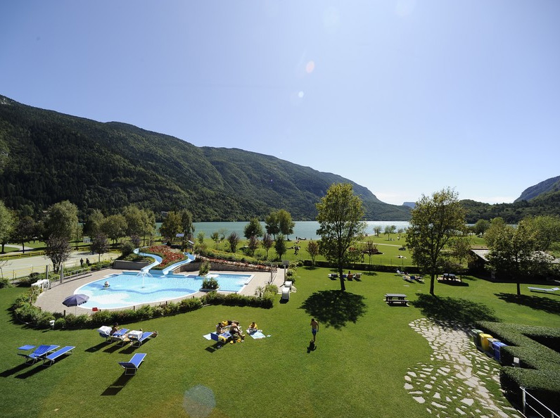 vacanza estiva con bambini a molveno