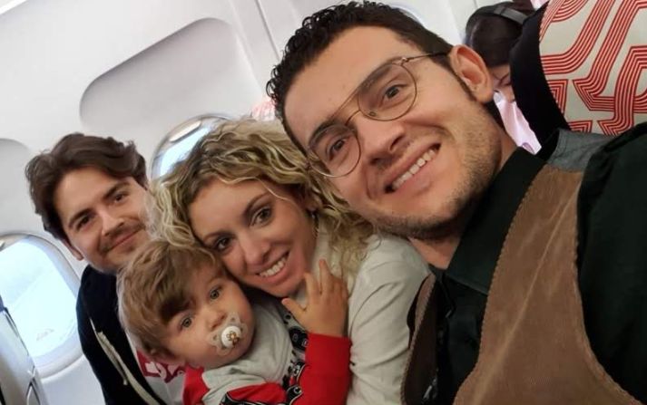 viaggiare in aereo con bambini piccoli