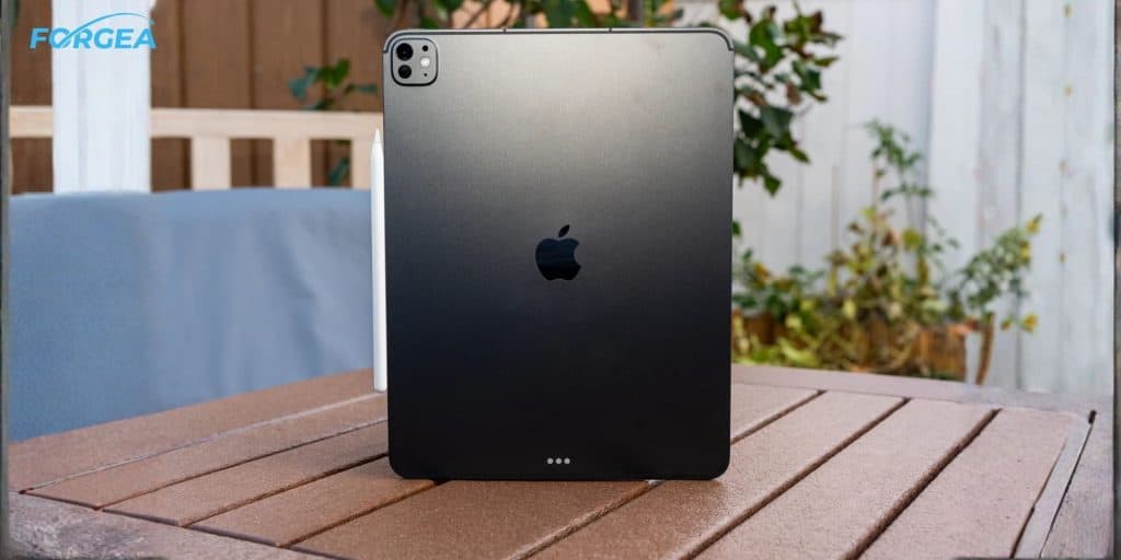 Apple iPad Pro 11-inch (M5, 2025)