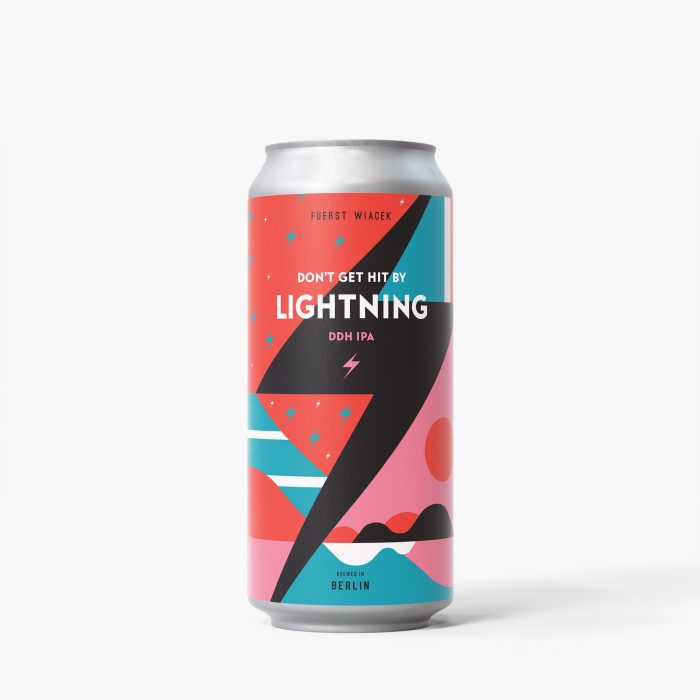 Lebendiges Dosendesign von FUERST WIACEK lightning DDH IPA Bier mit farbenfroher Blitzgrafik.