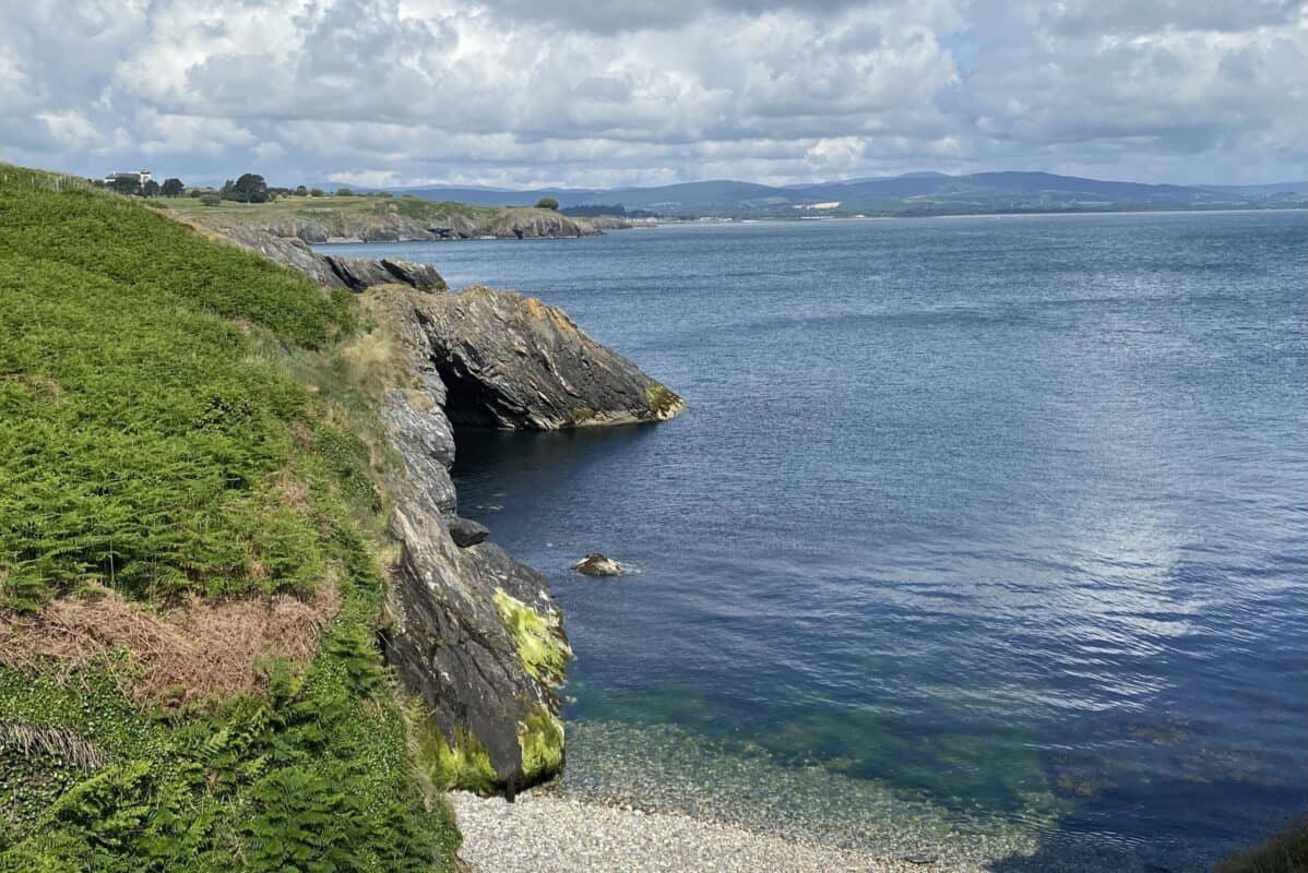 Wicklow day tour. Wicklow cliff-walk
