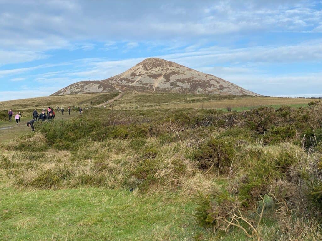 wicklow hiking tour, Sugarloaf mountain guided hike